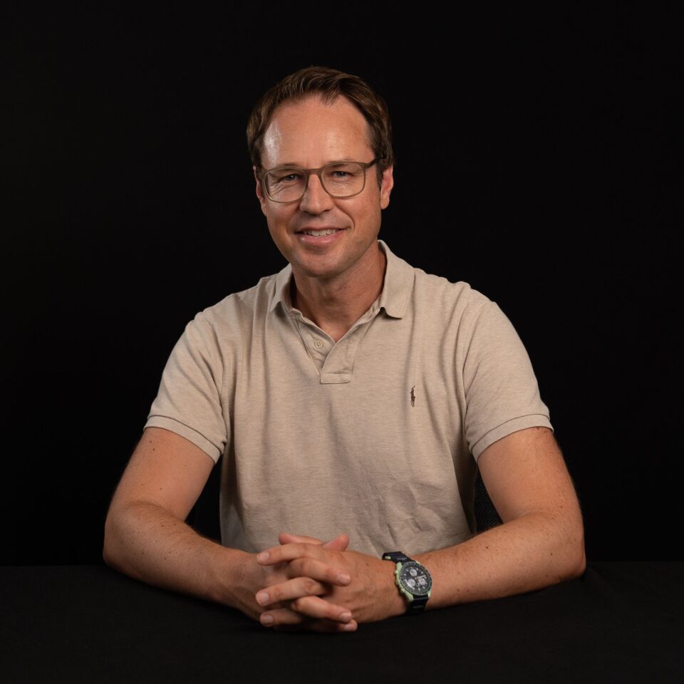 Prof. Dr. Reto Hofstetter